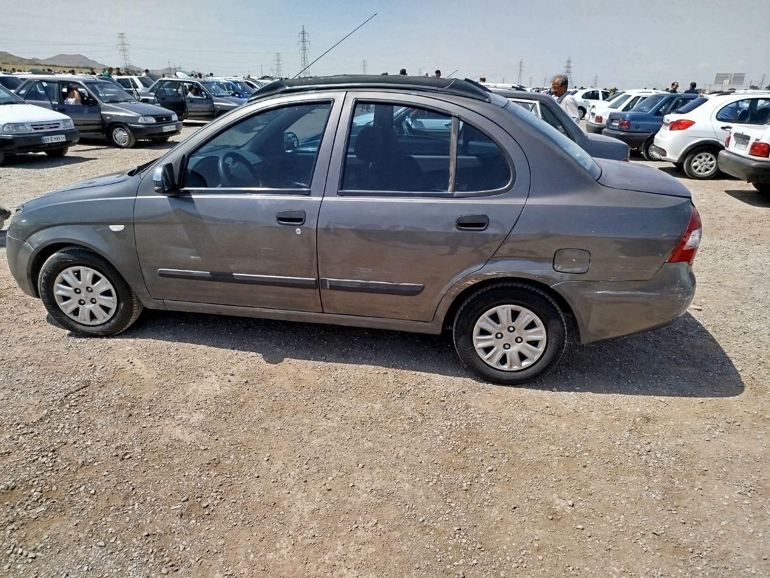 تیبا صندوق دار EX - 1390