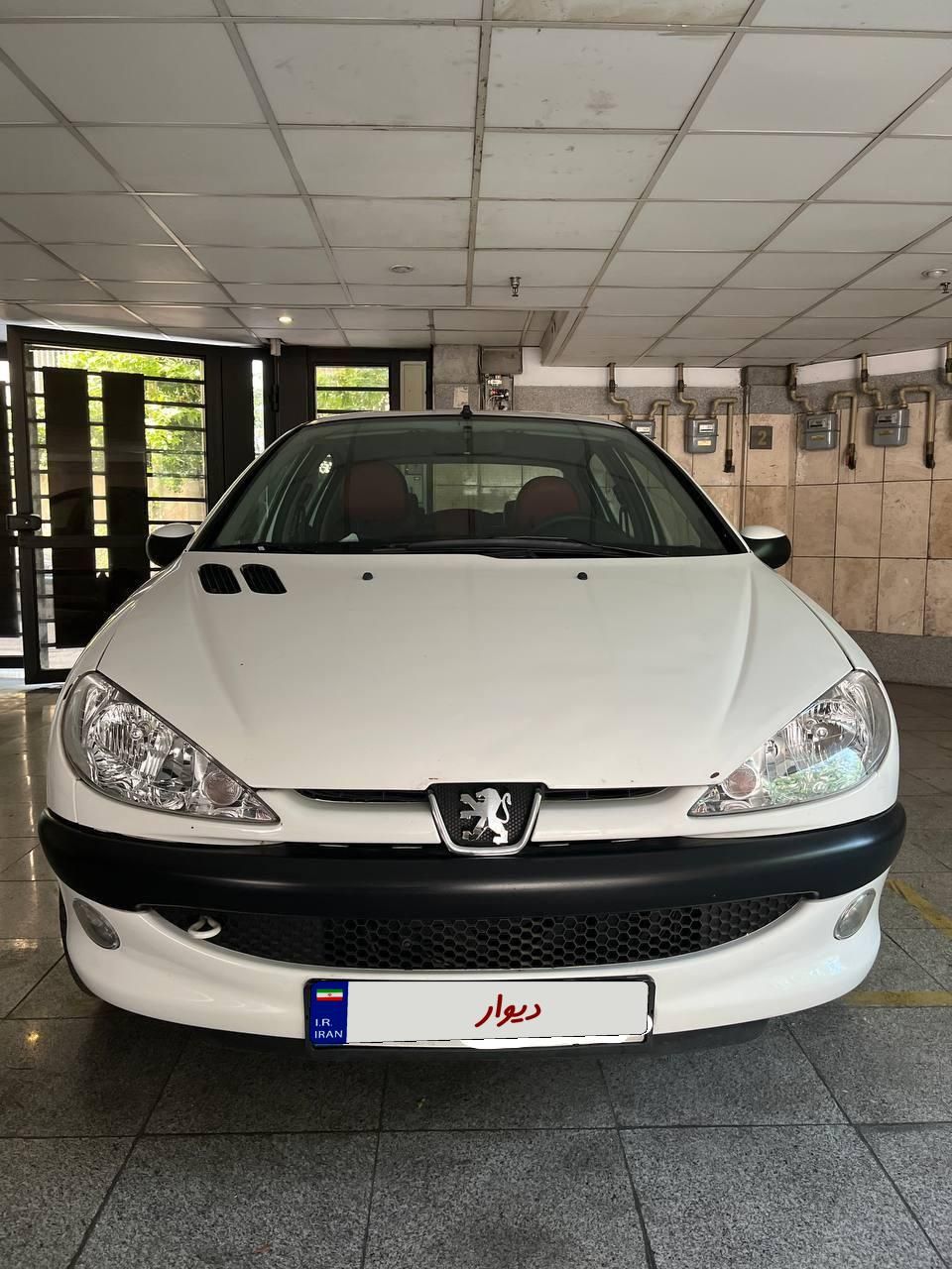 پژو ۲۰۶ صندوق دار v8 - 1395