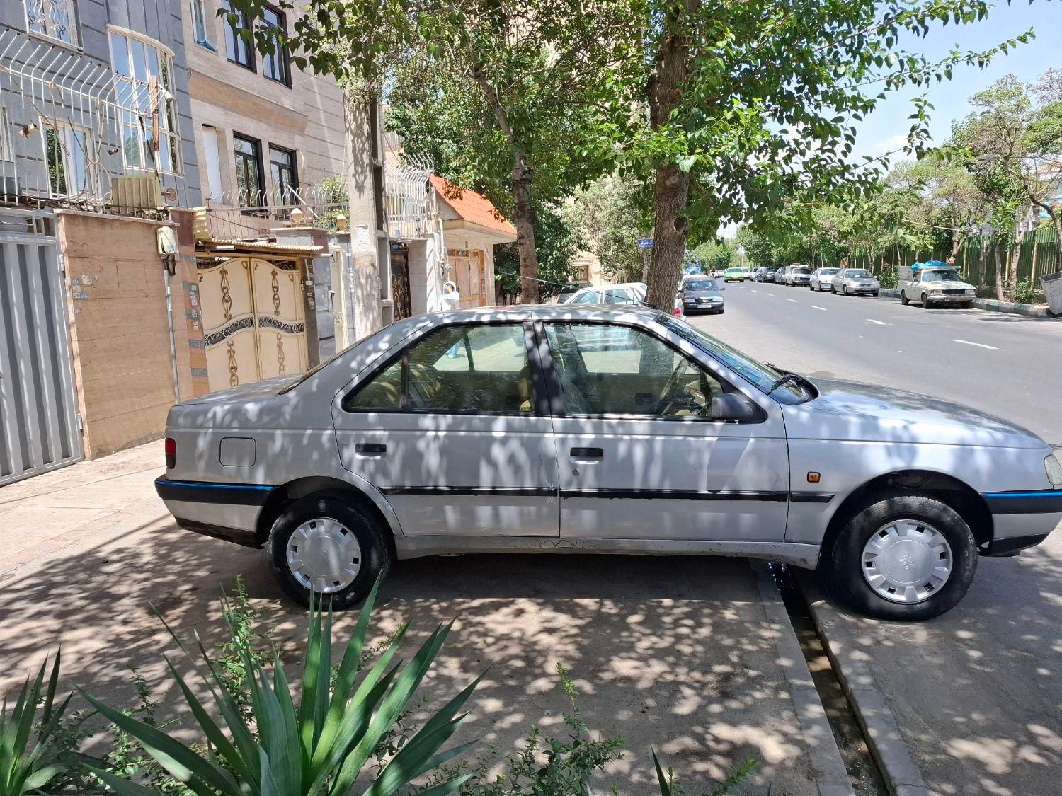 پژو 405 GLX - 1389