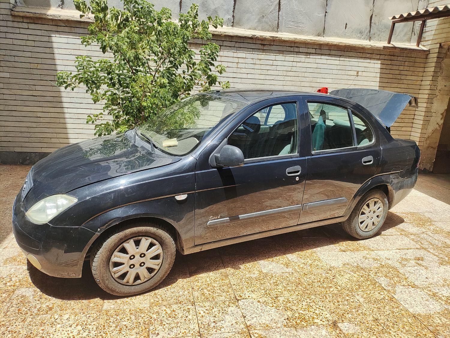 تیبا صندوق دار SX - 1393