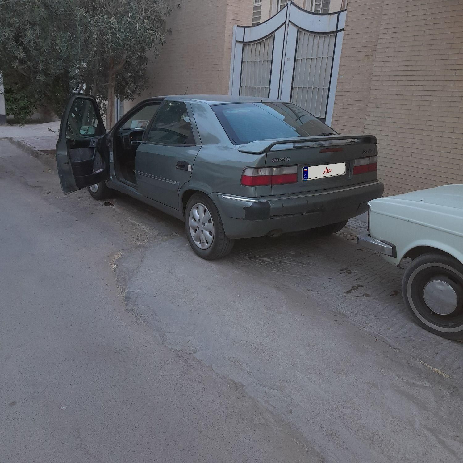 سیتروئن زانتیا X - 2005