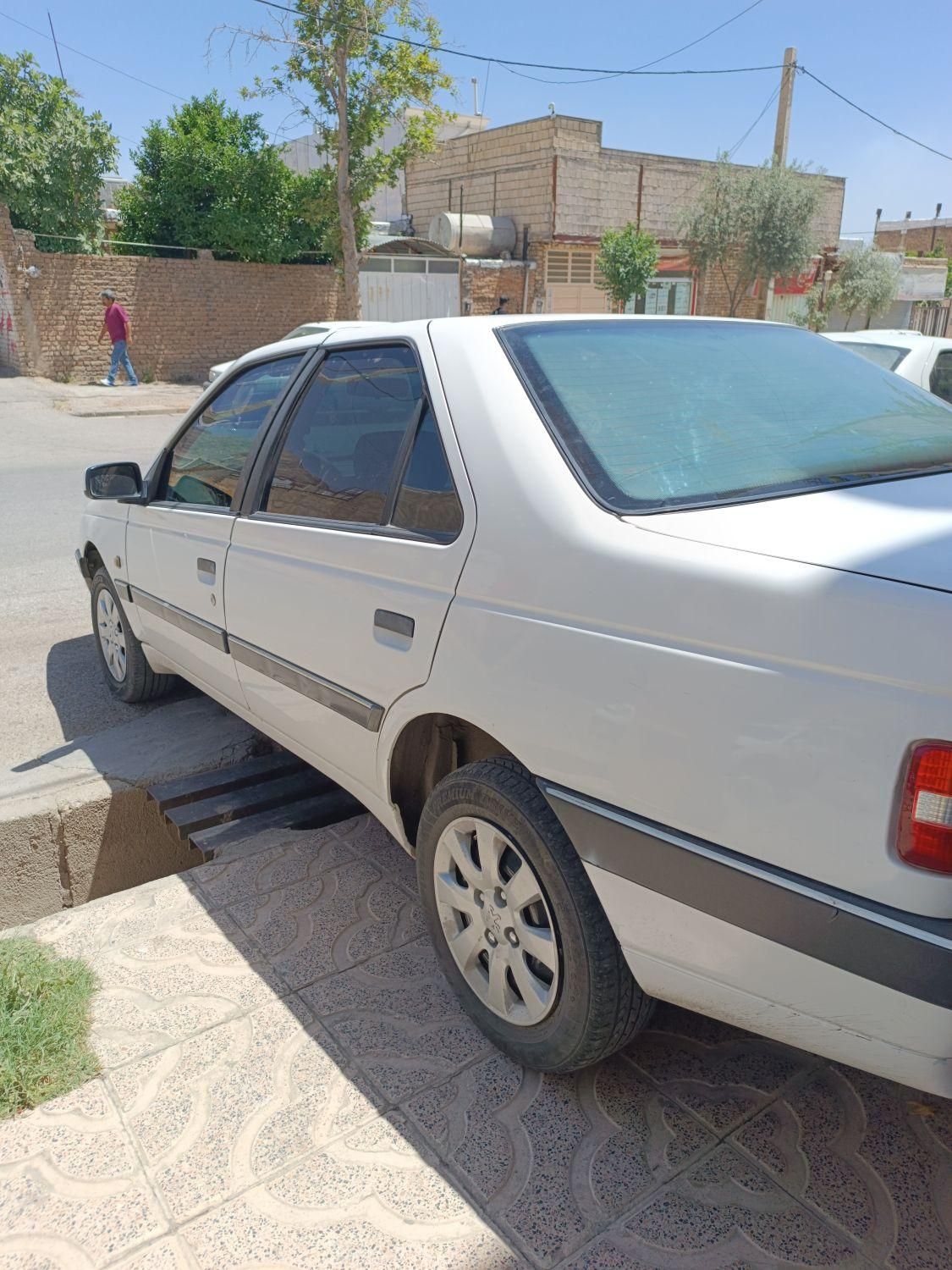 پژو 405 SLX بنزینی TU5 - 1394