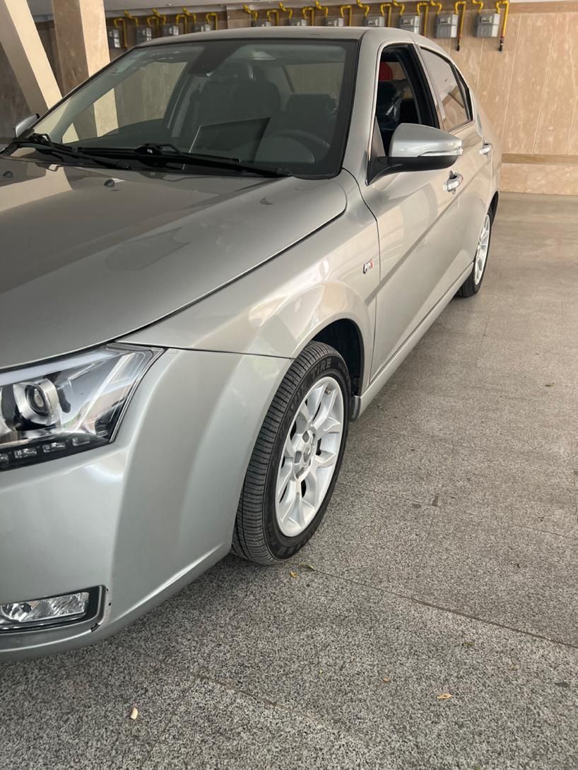 دنا پلاس توربو شارژ اتوماتیک اتوماتیک توربو - 1403