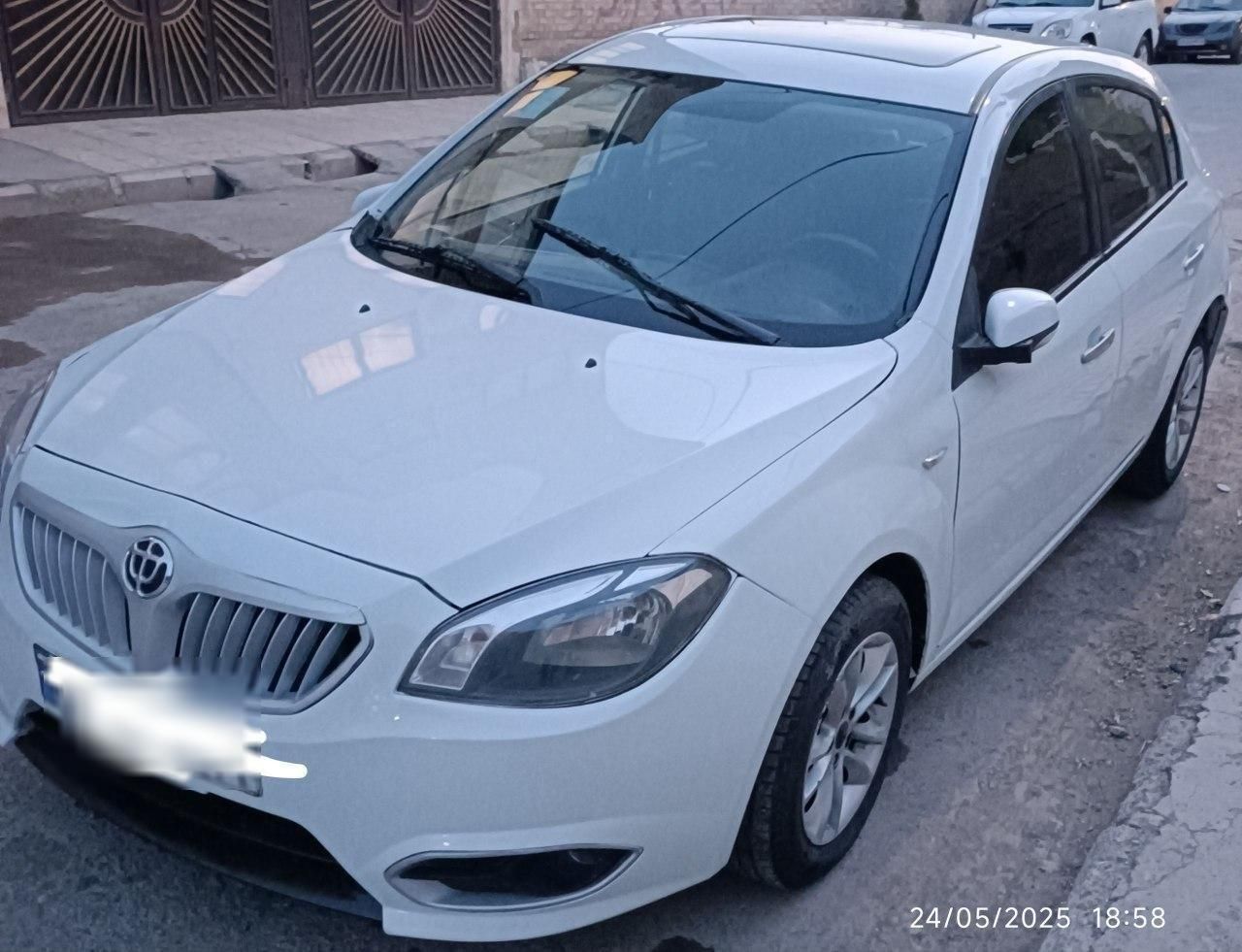 خودرو برلیانس، H320 آگهی ann_18412442