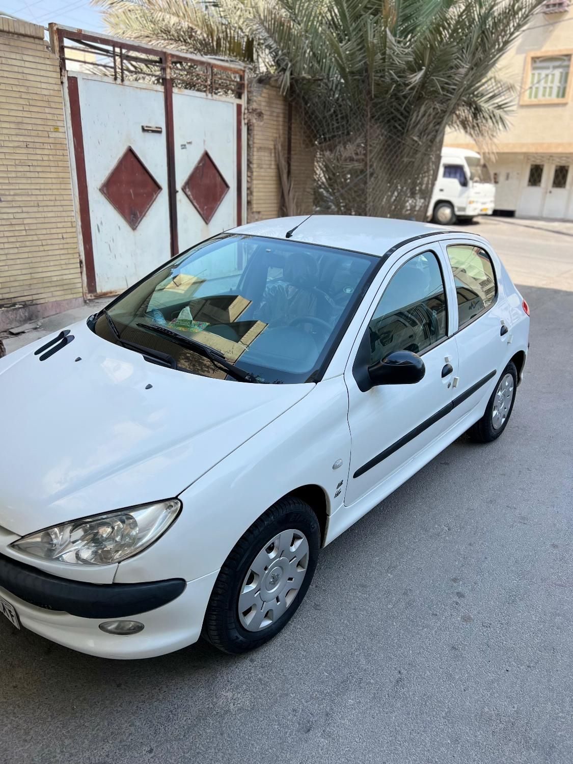 پژو 206 تیپ 3 - 1395