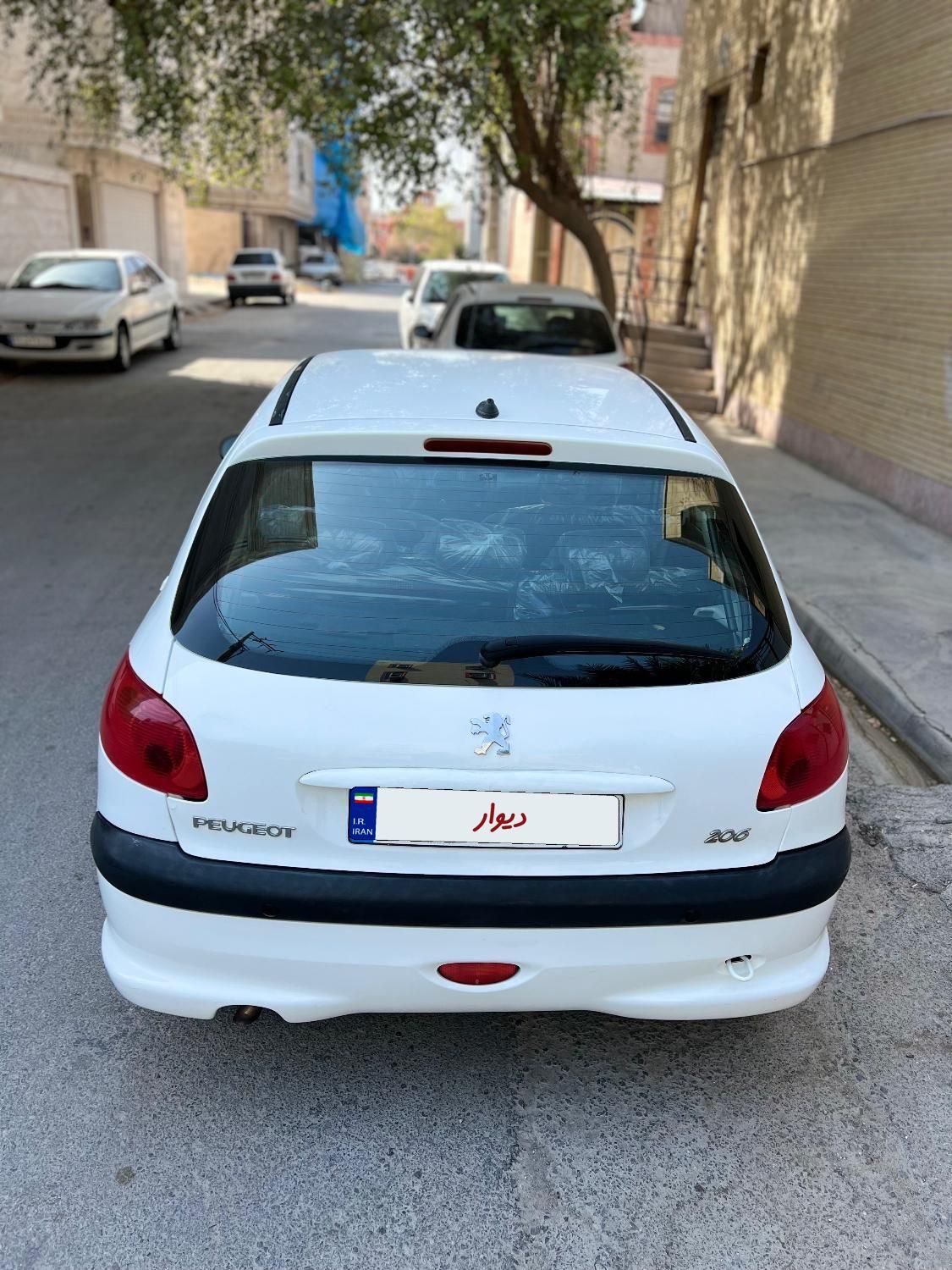 پژو 206 تیپ 3 - 1395