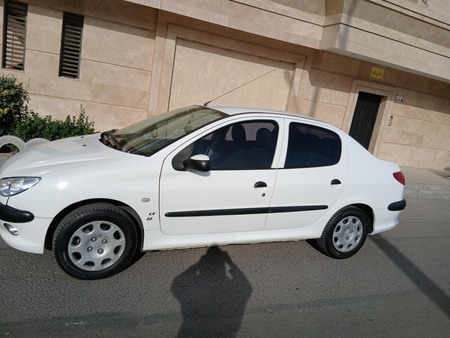 خودرو پژو، ۲۰۶ صندوق دار آگهی ann_18412493
