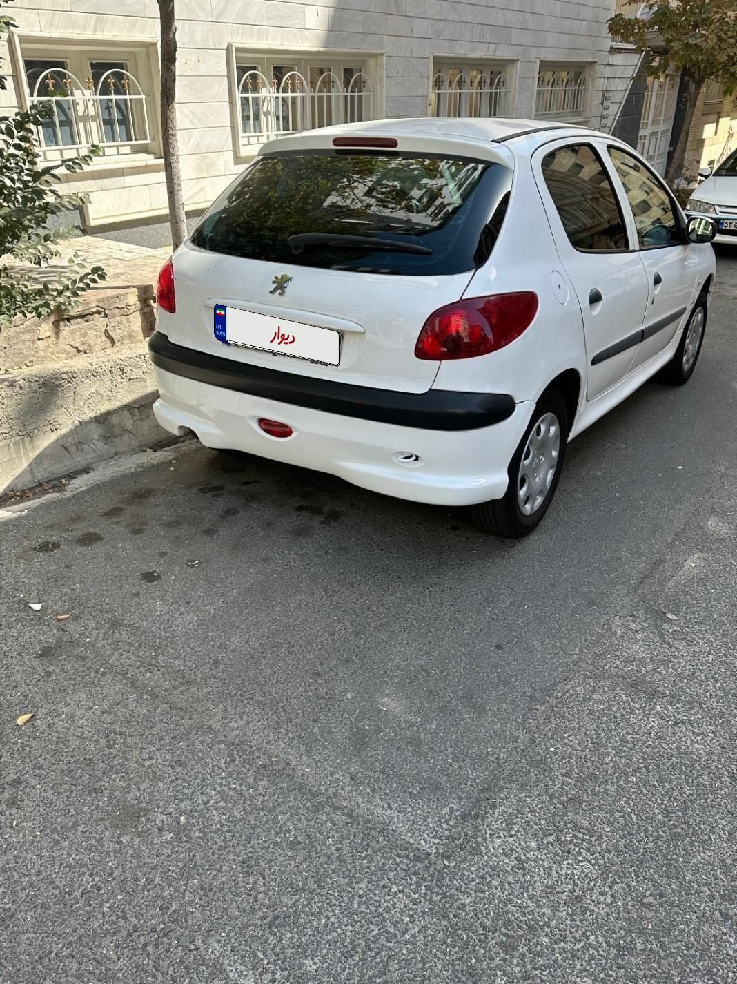 پژو 206 تیپ 5 - 1396