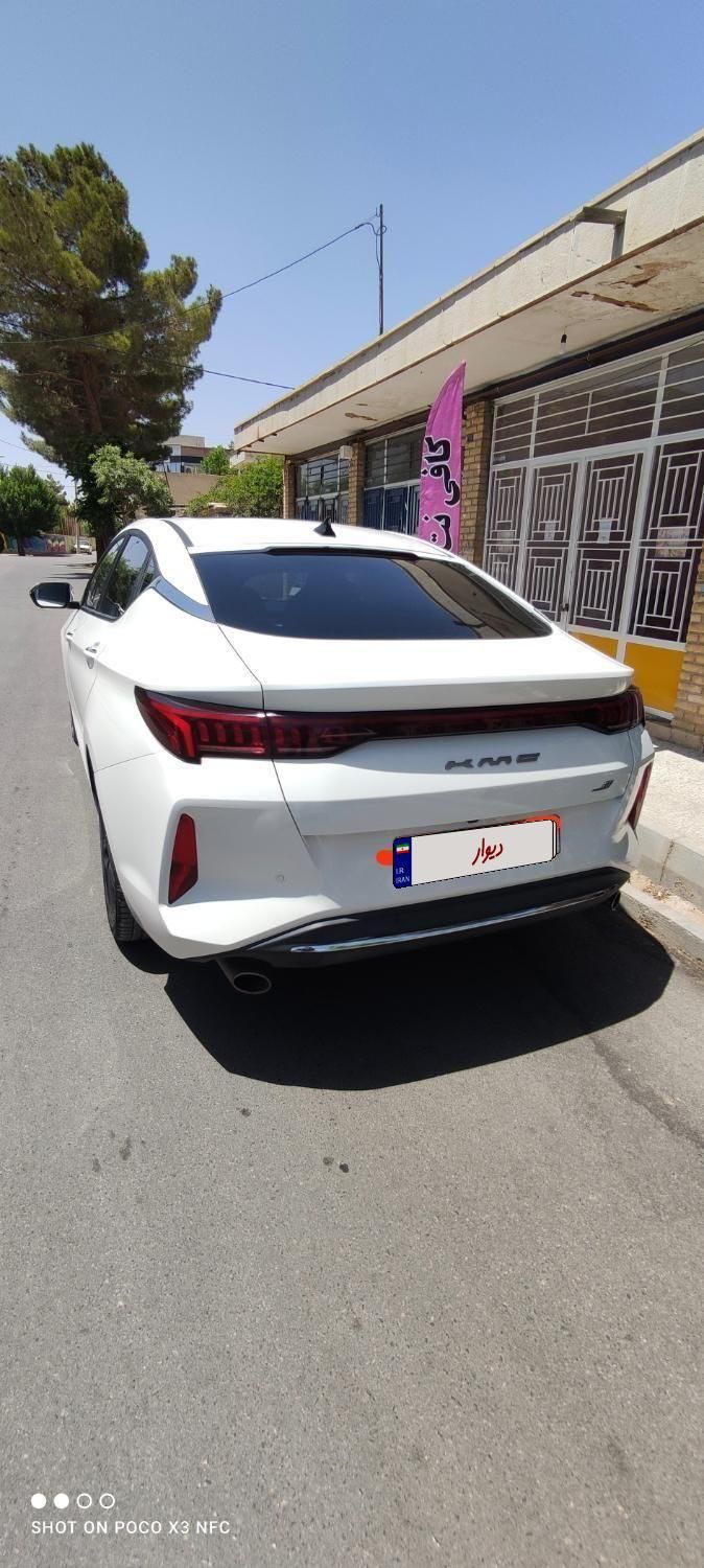 کی ام سی J7 اتوماتیک - 2024