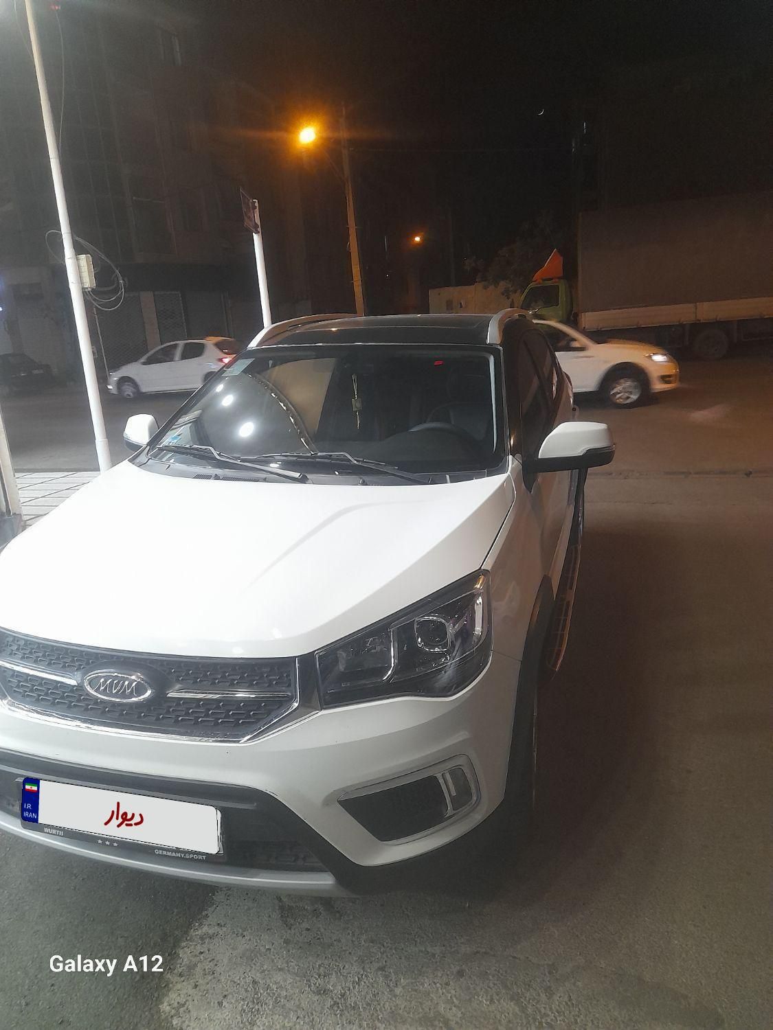 خودرو ام وی ام، X22 آگهی ann_18413624