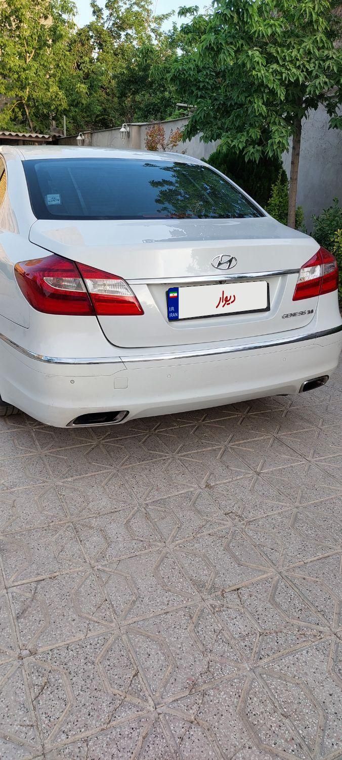 هیوندای جنسیس فول - 2012