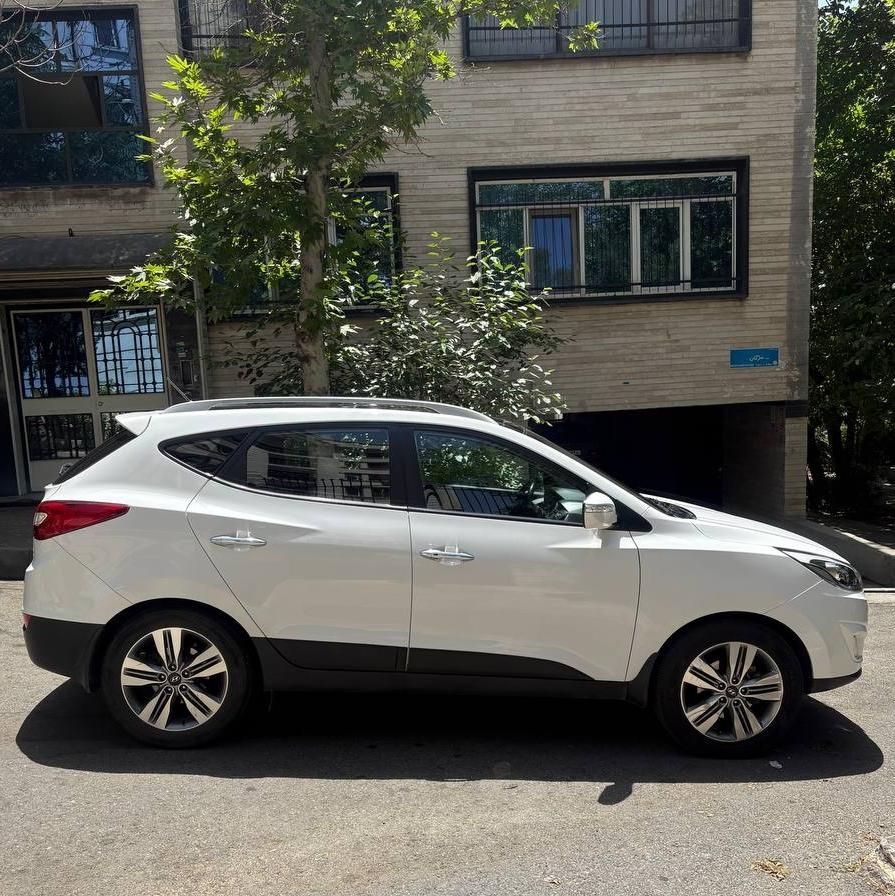 هیوندای توسان 2.4 لیتر - 2014
