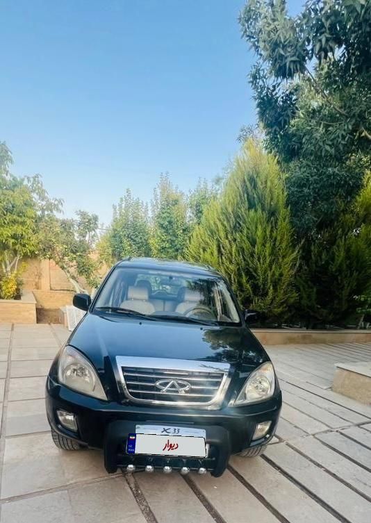 ام وی ام X33 دنده‌ای ساده - 2012