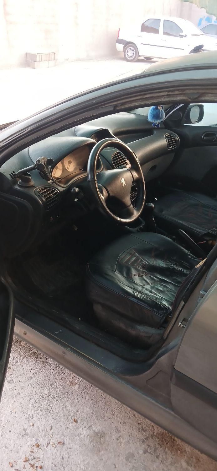 پژو ۲۰۶ صندوق دار v8 - 1386