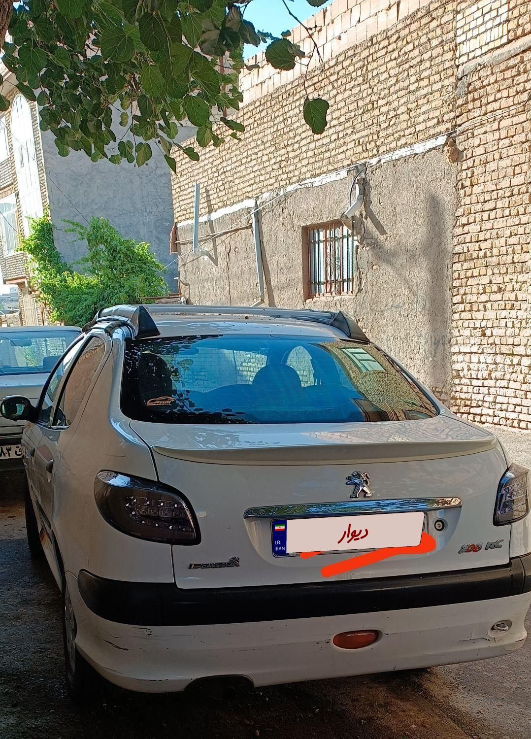 خودرو پژو، ۲۰۶ صندوق دار آگهی ann_18416447