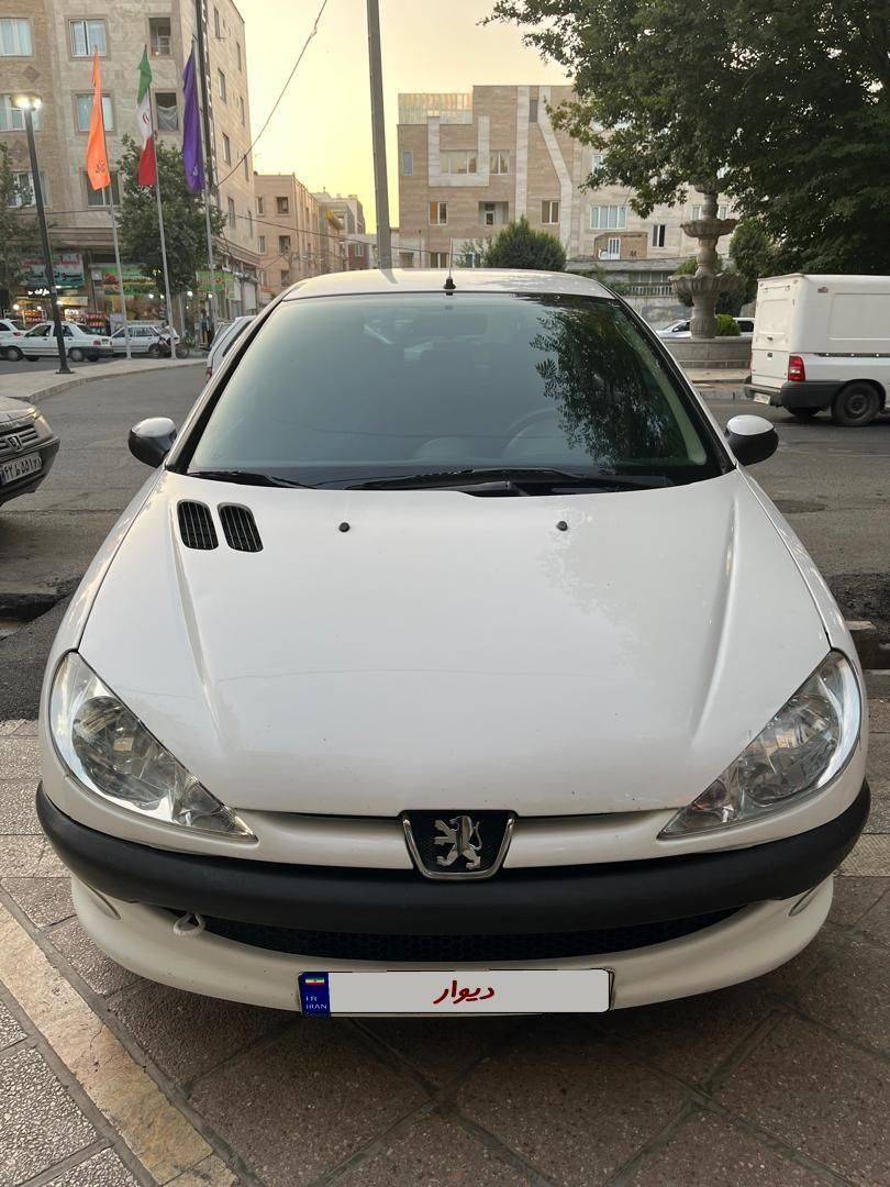 خودرو پژو، ۲۰۶ صندوق دار آگهی ann_18416491