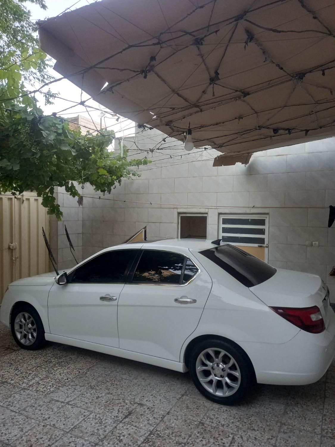 دنا پلاس توربو شارژ 6 دنده توربو - 1402