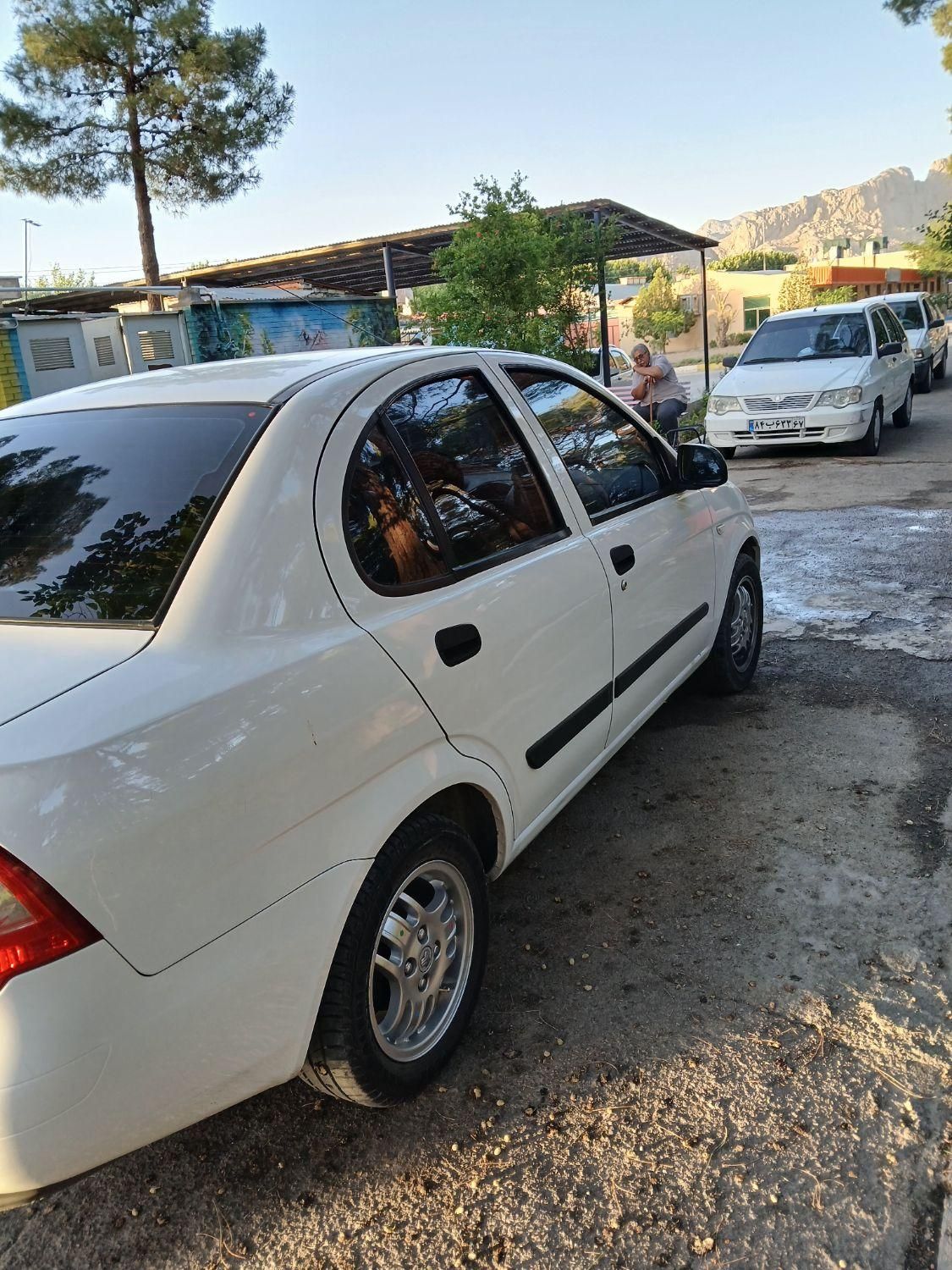 تیبا صندوق دار SX - 1394