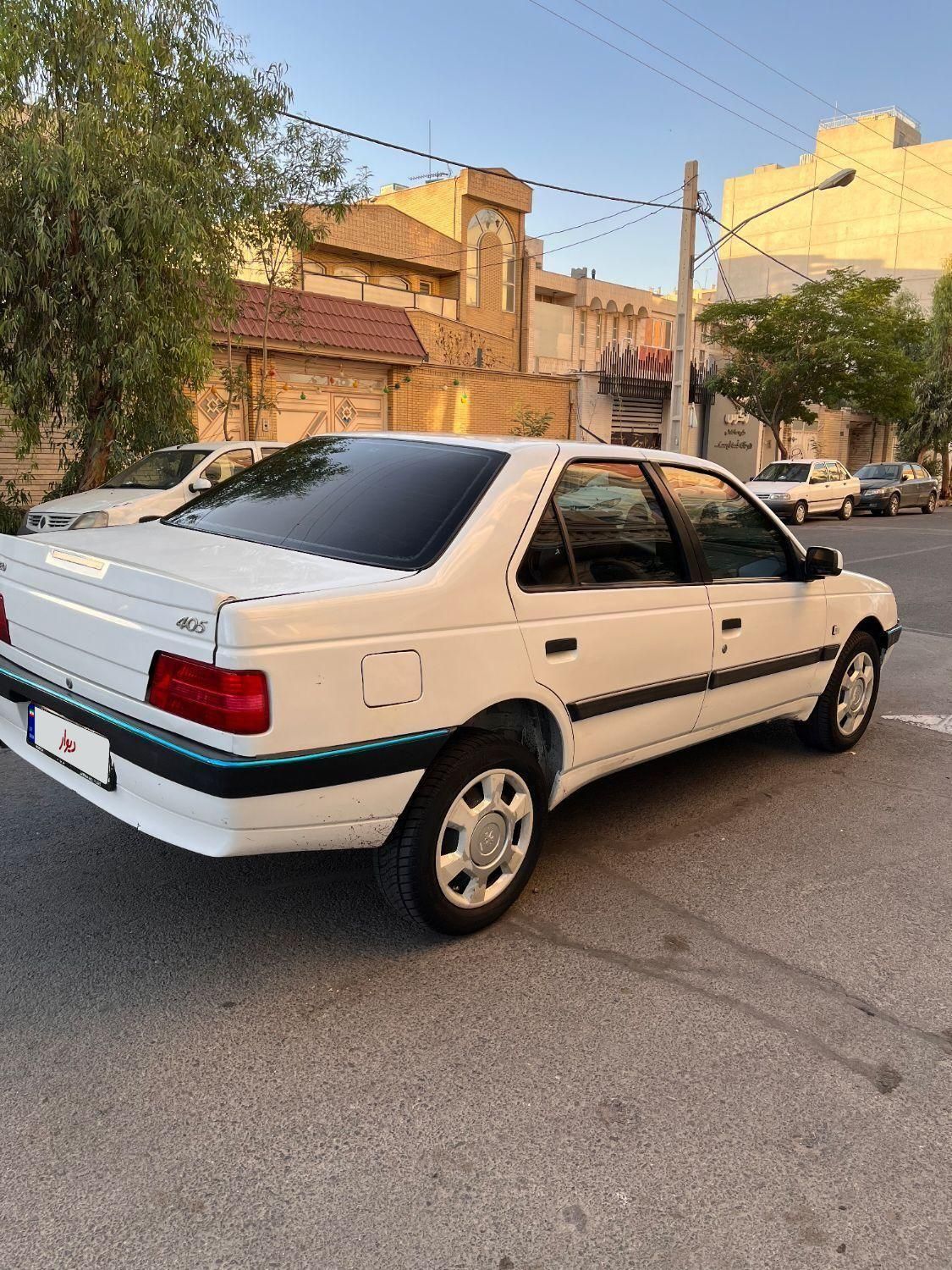 پژو 405 SLX بنزینی TU5 - 1391