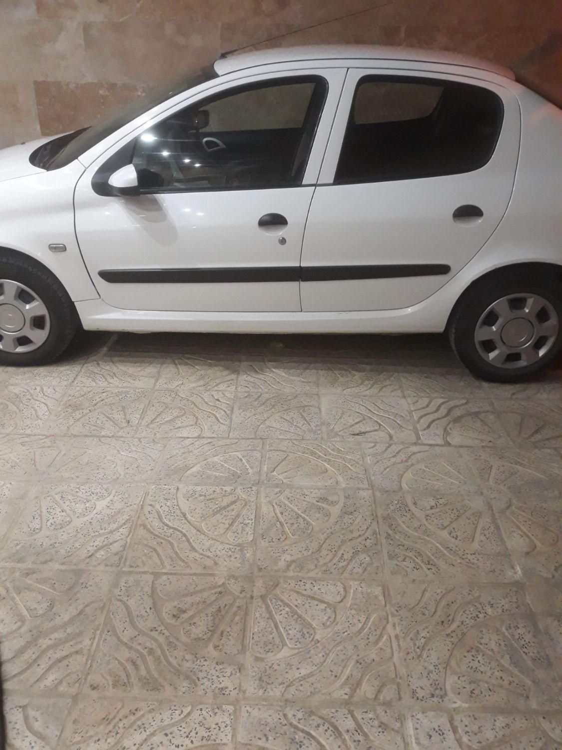 خودرو رانا، LX آگهی ann_18417178