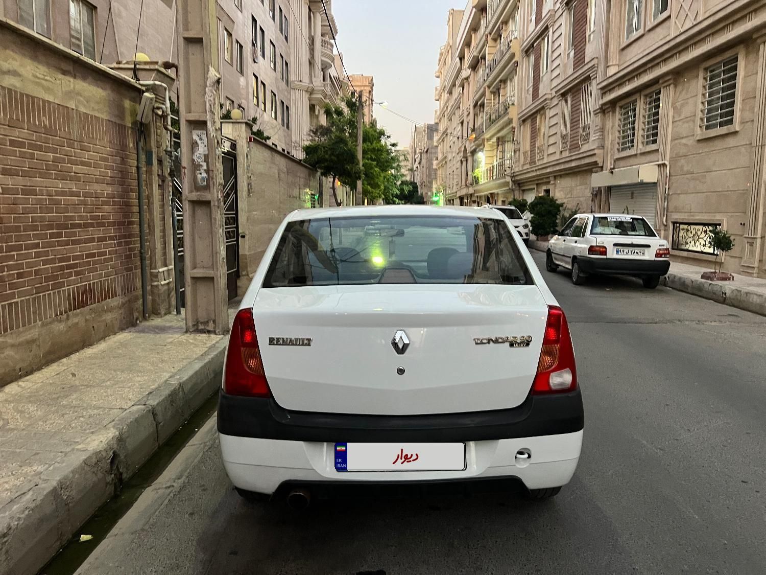 رنو تندر 90 E2 - 1392