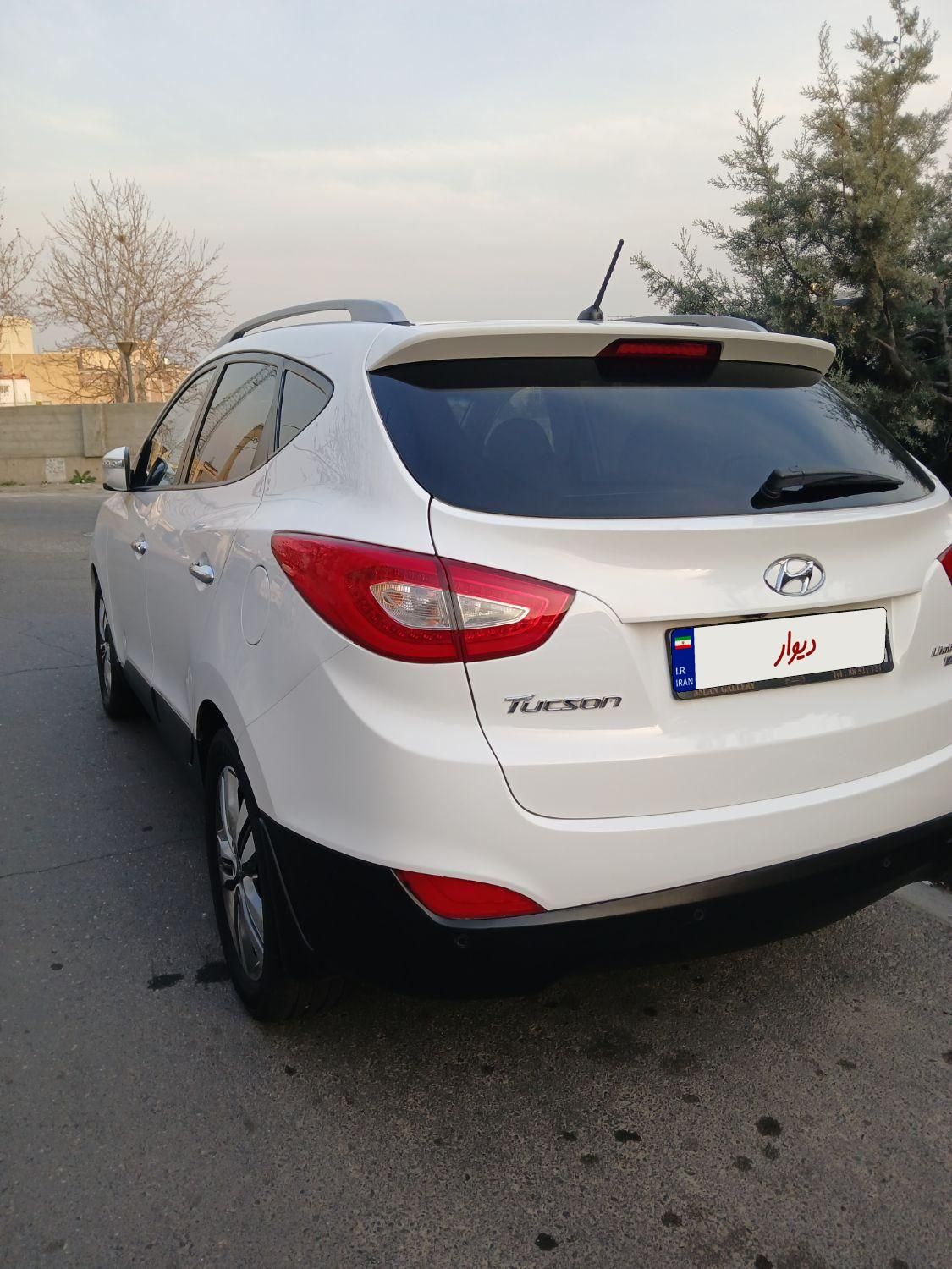 هیوندای توسان 2.4 لیتر - 2015
