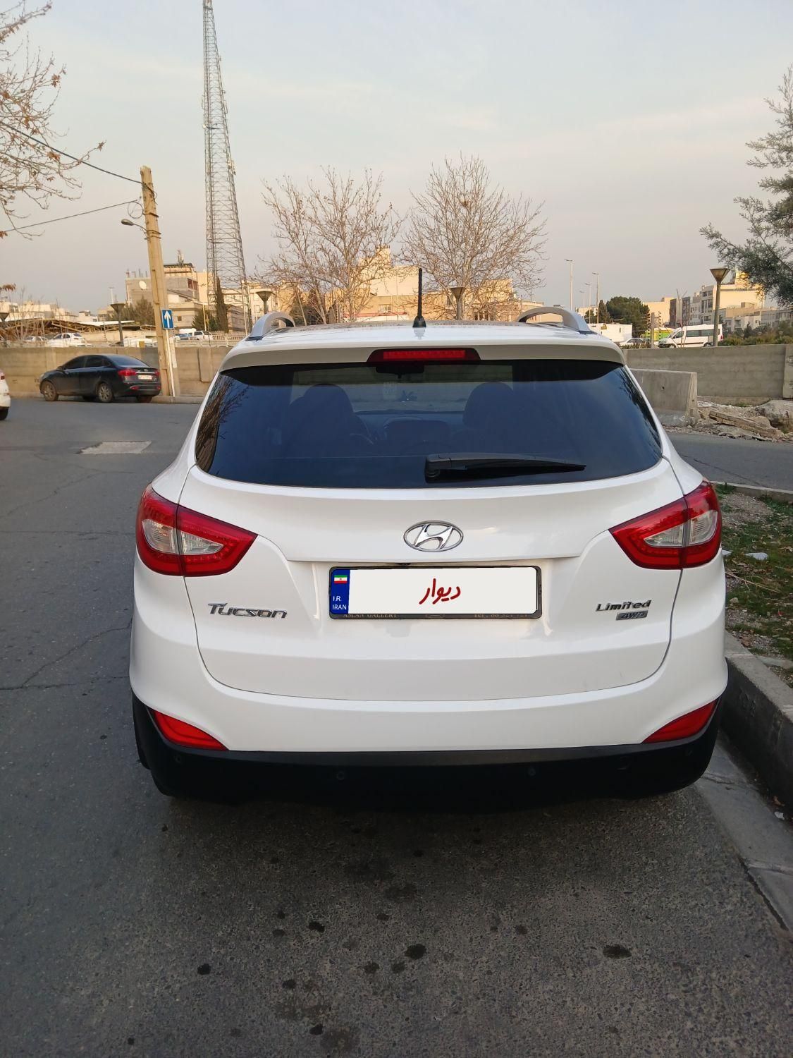 هیوندای توسان 2.4 لیتر - 2015