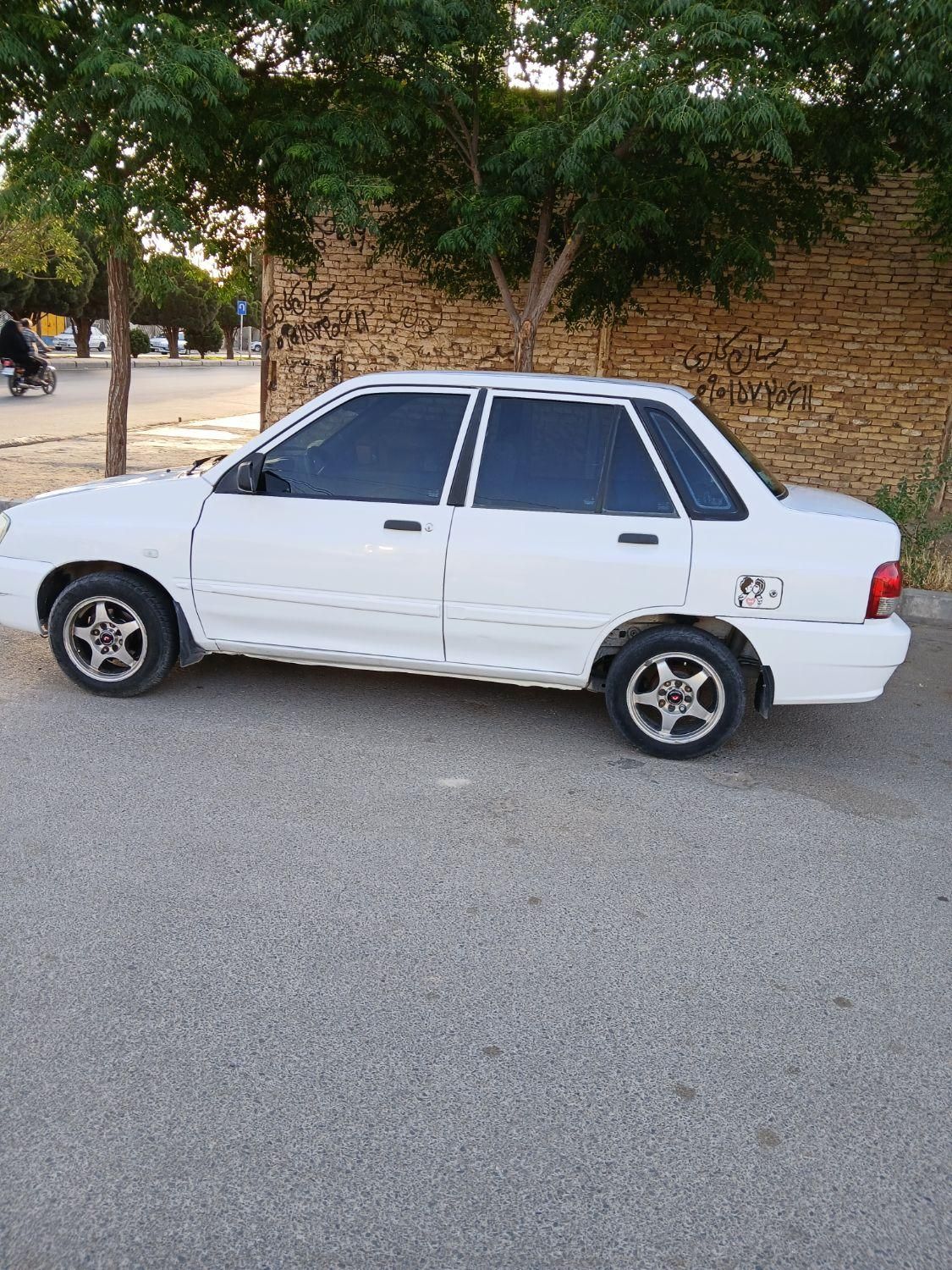 خودرو پراید، 132 آگهی ann_18418045