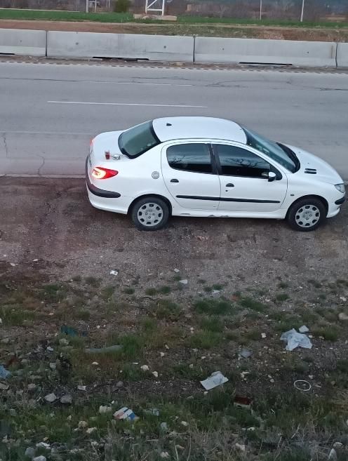 پژو ۲۰۶ صندوق دار v8 - 1389