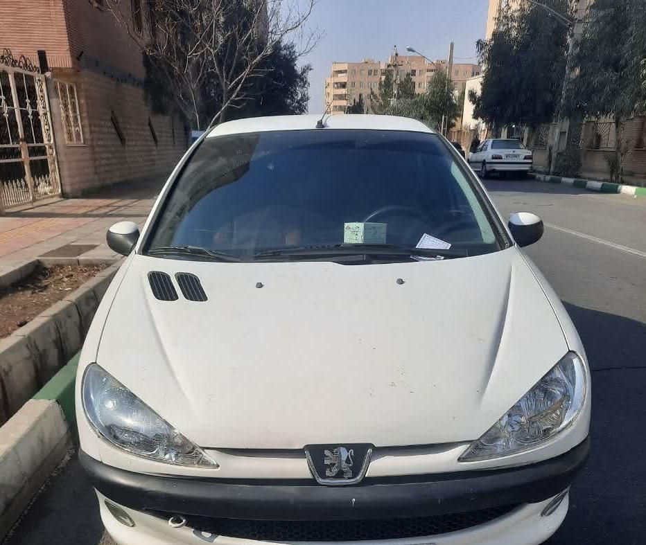 خودرو پژو، ۲۰۶ صندوق دار آگهی ann_18418380
