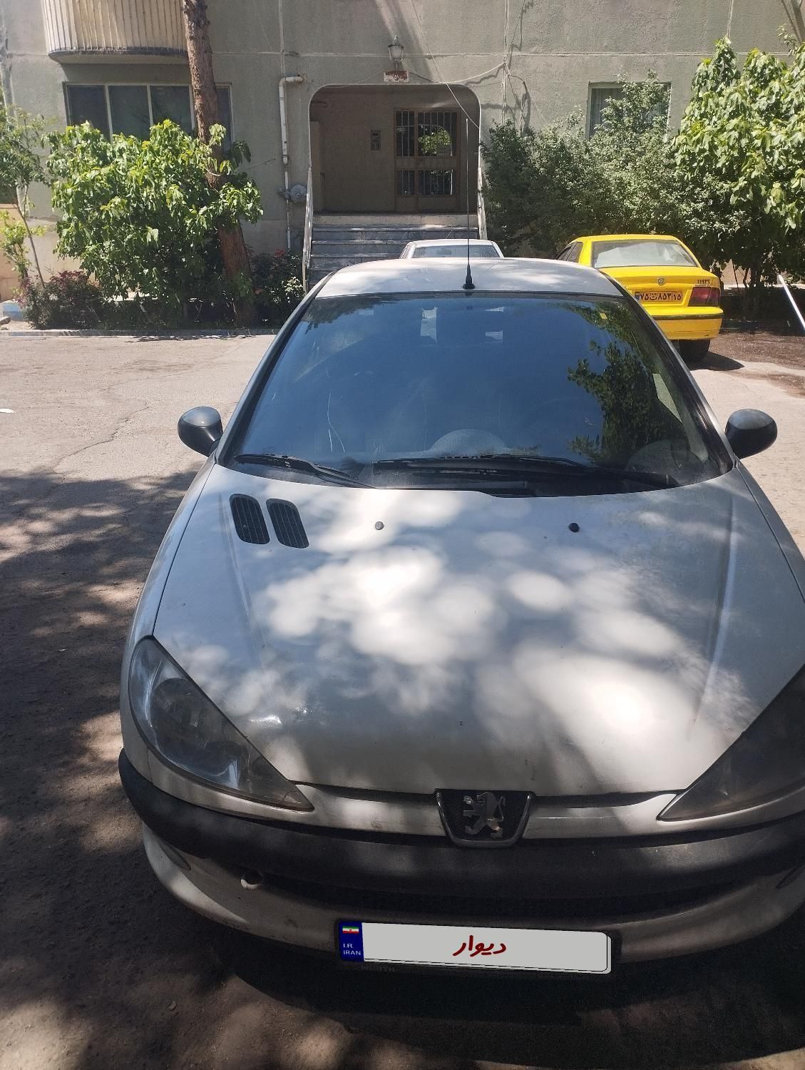 پژو ۲۰۶ صندوق دار v8 - 1394