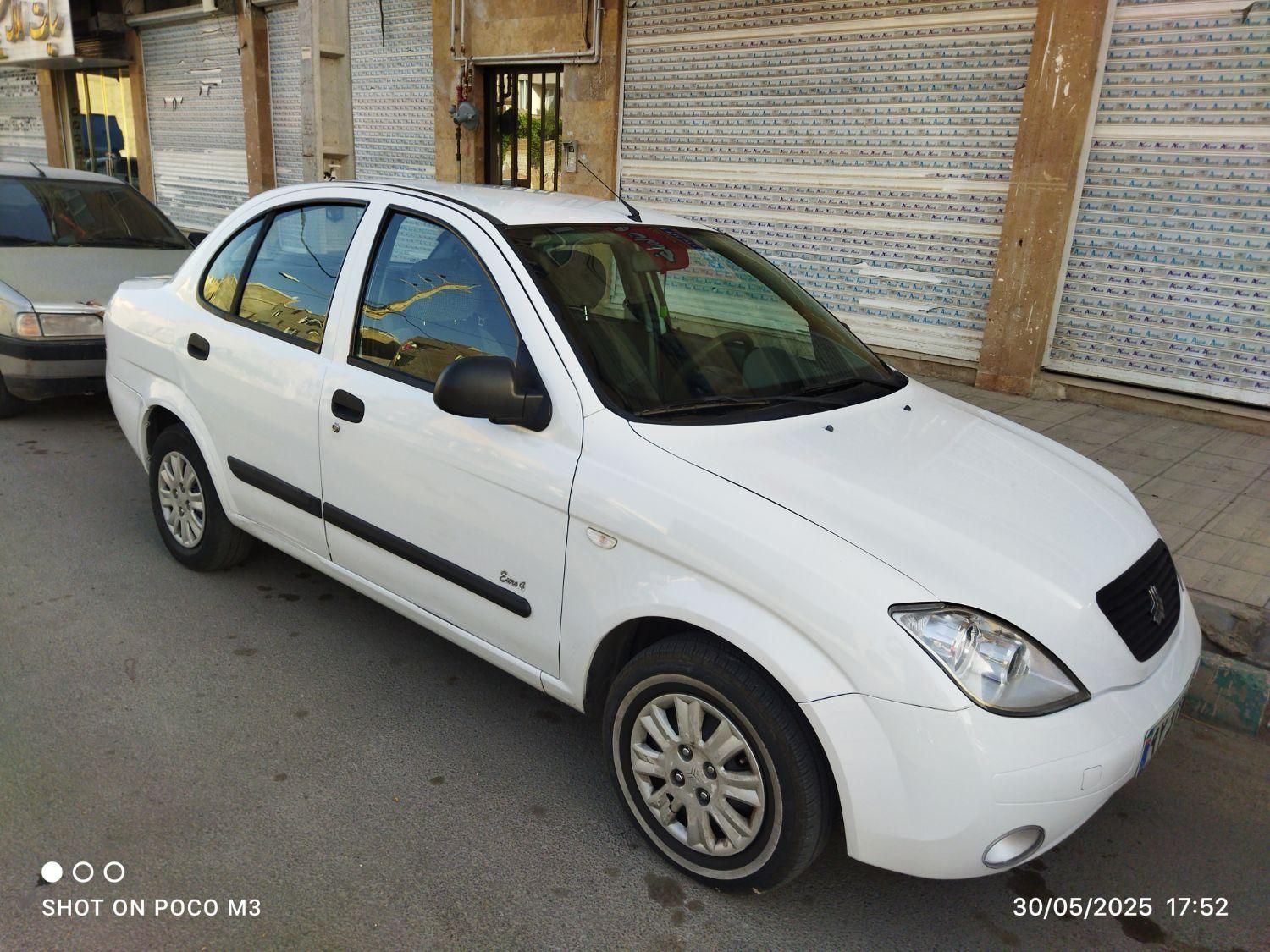 تیبا صندوق دار SX - 1393