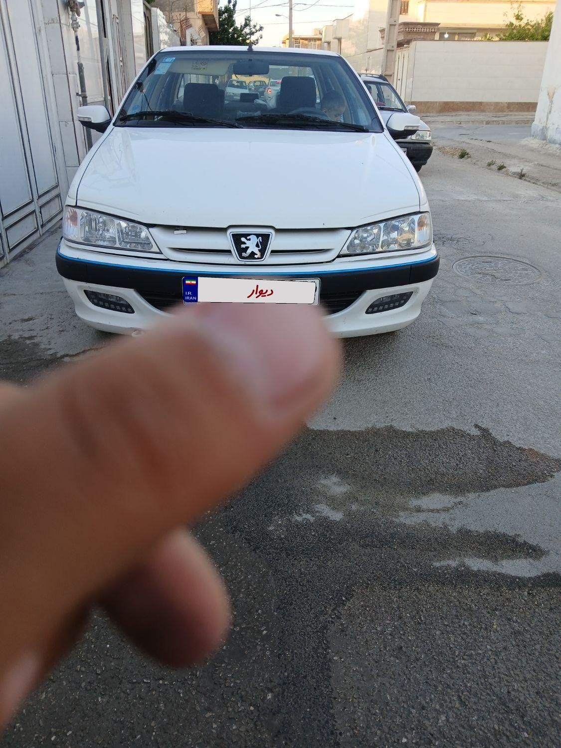 پژو پارس XU7P - 1402