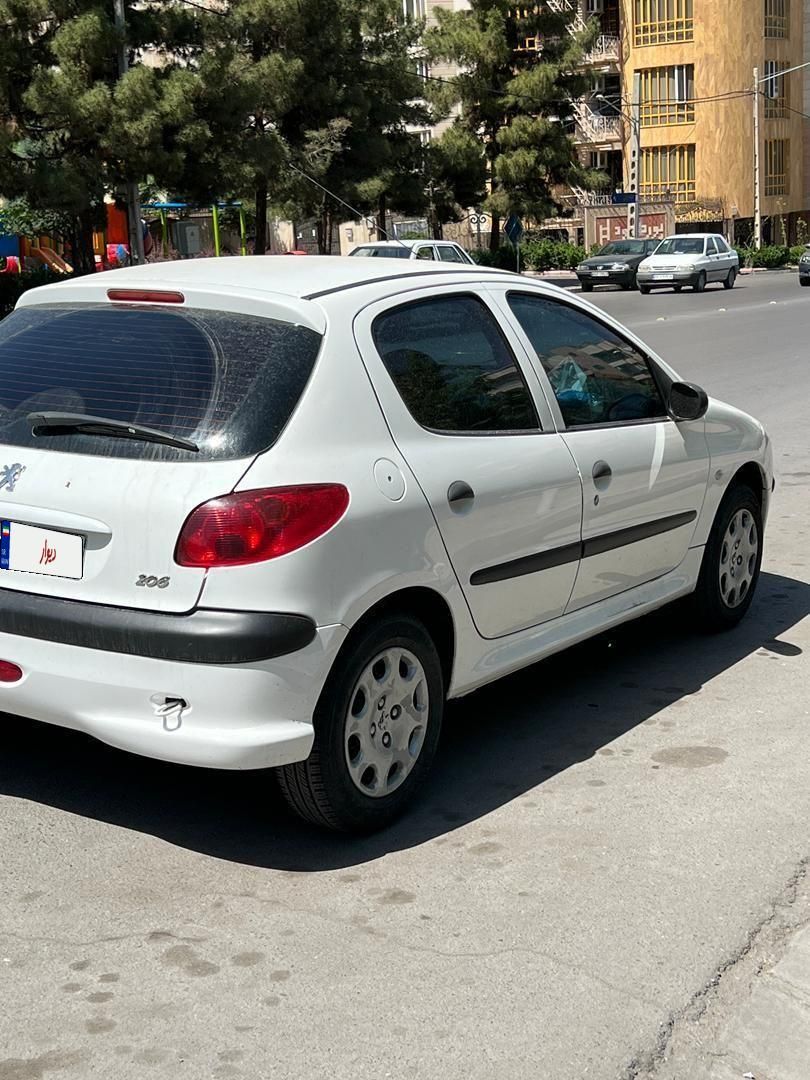 خودرو پژو، 206 آگهی ann_18418737