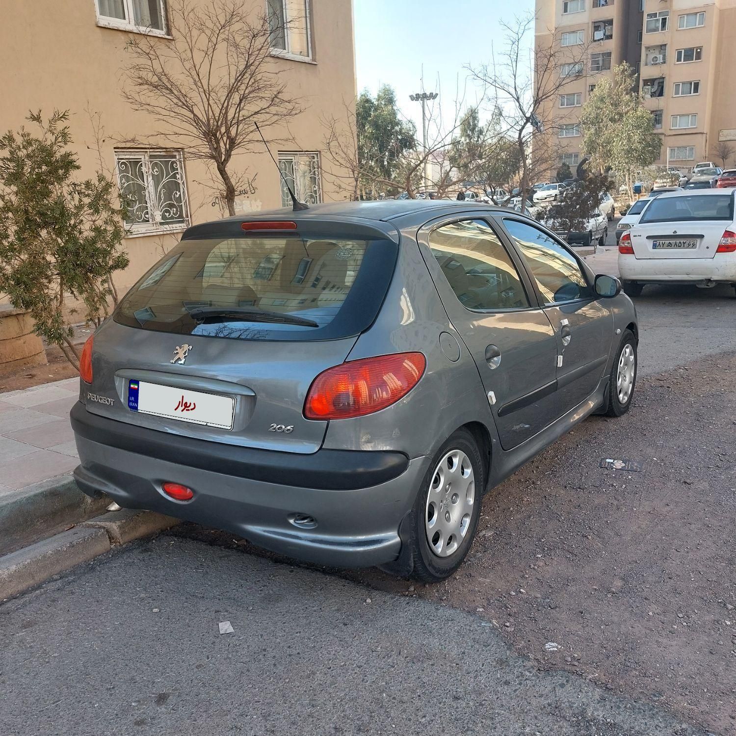 پژو 206 تیپ 2 - 1385