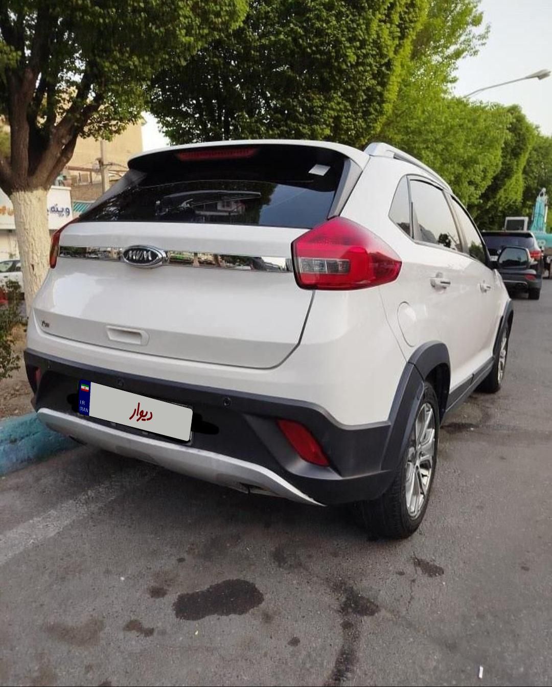 خودرو ام وی ام، X22 آگهی ann_18418849