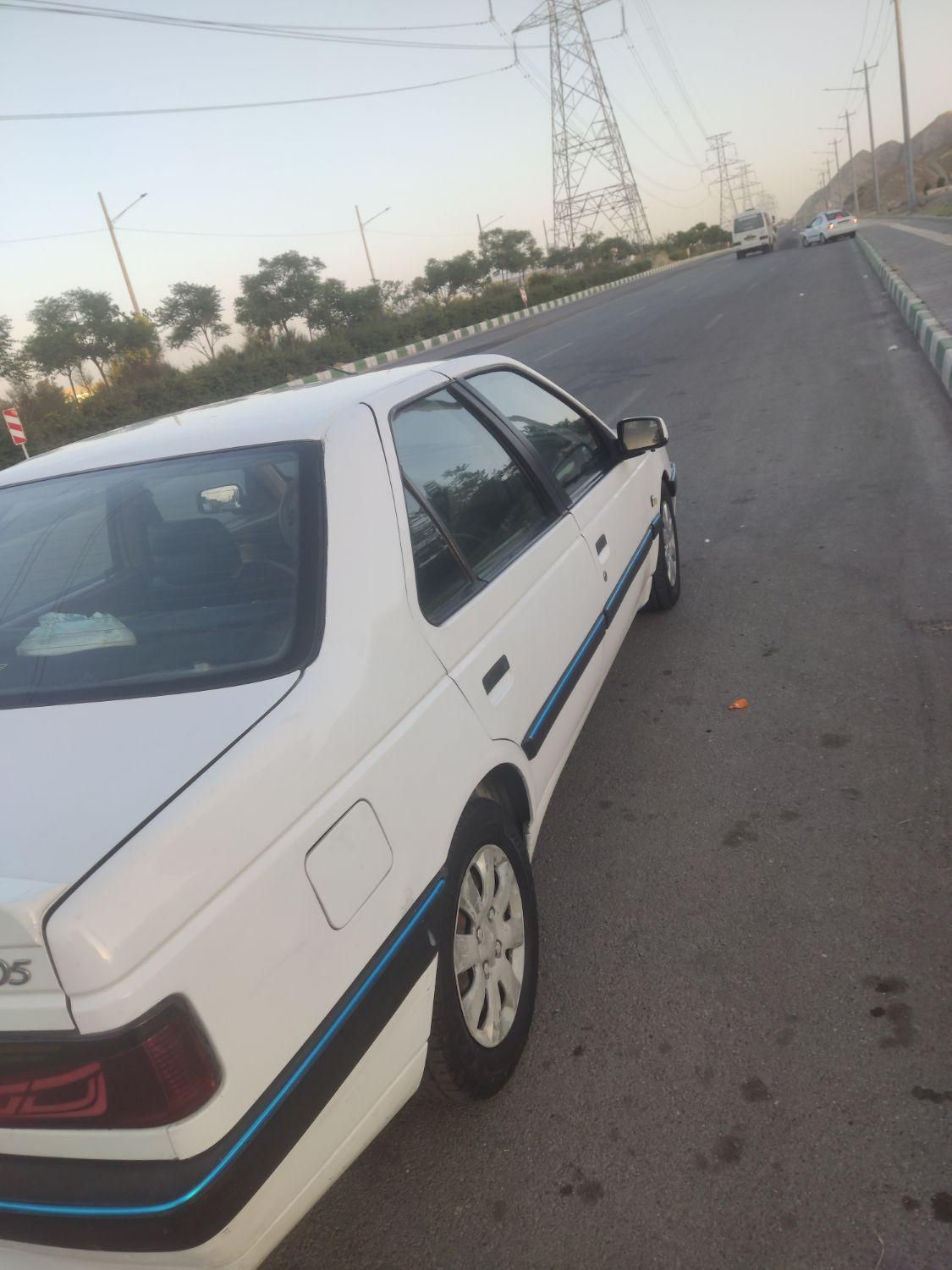 پژو 405 SLX بنزینی TU5 - 1391