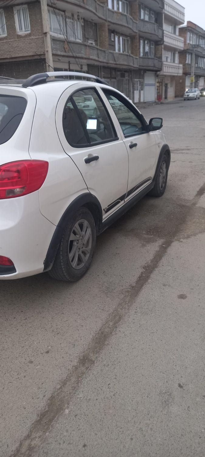 کوییک R دنده‌ای - 1401