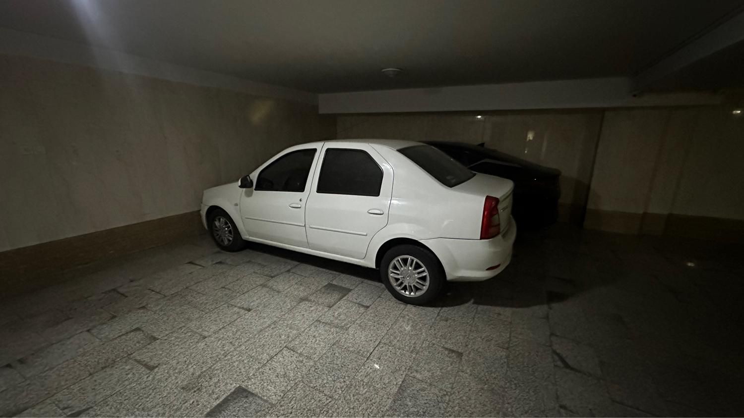 رنو تندر 90 پلاس اتوماتیک - 1396