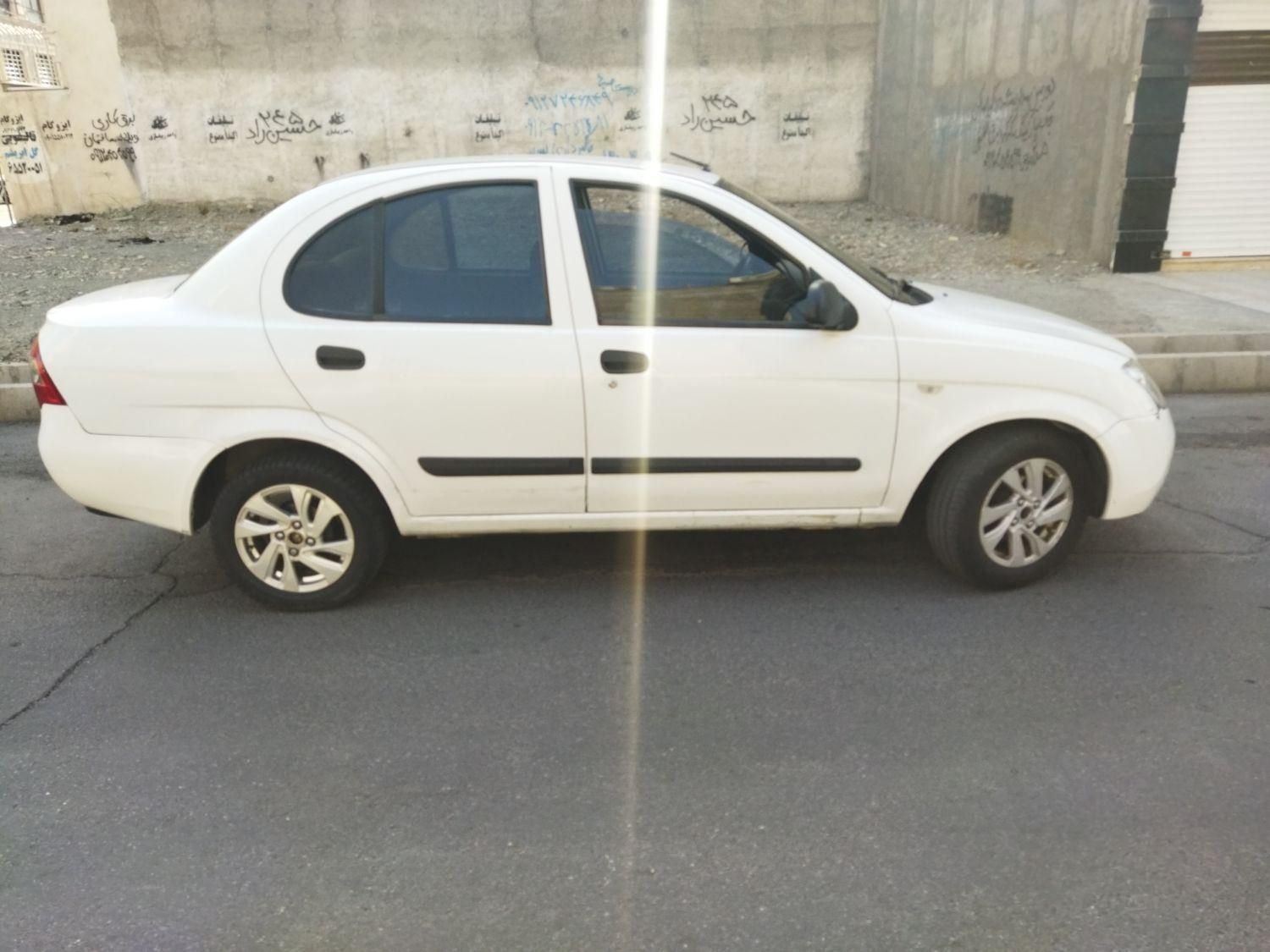 تیبا صندوق دار SX - 1393