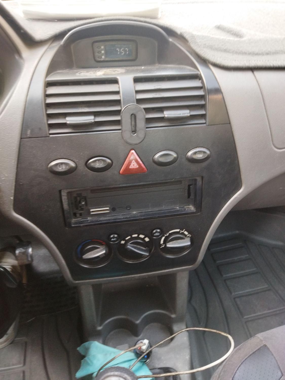 تیبا صندوق دار SX - 1393