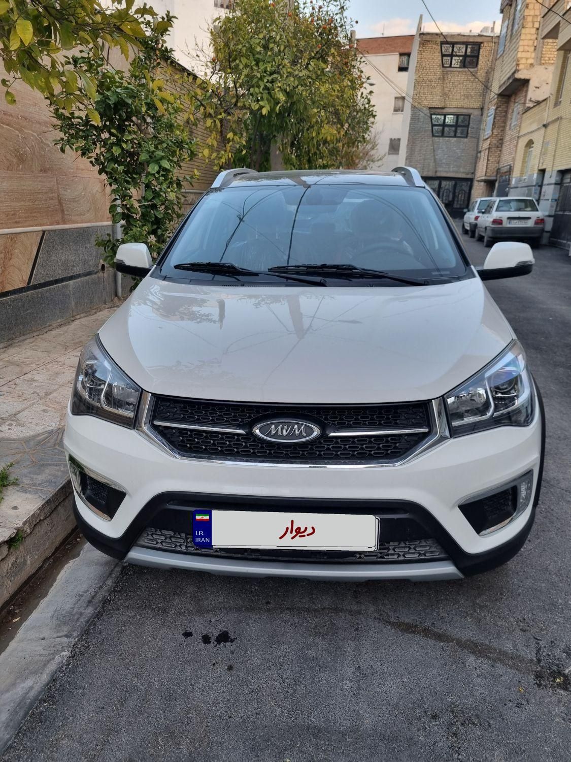 ام وی ام X22 دنده ای اسپرت لاکچری - 2022