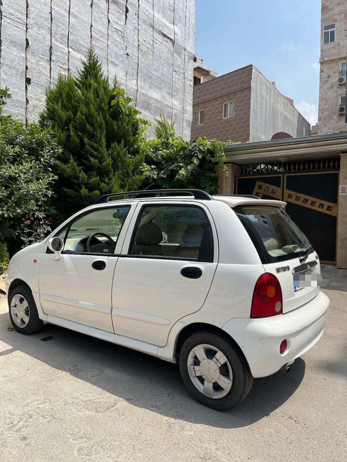 ام وی ام 110 چهار سیلندر دنده ای - 2015