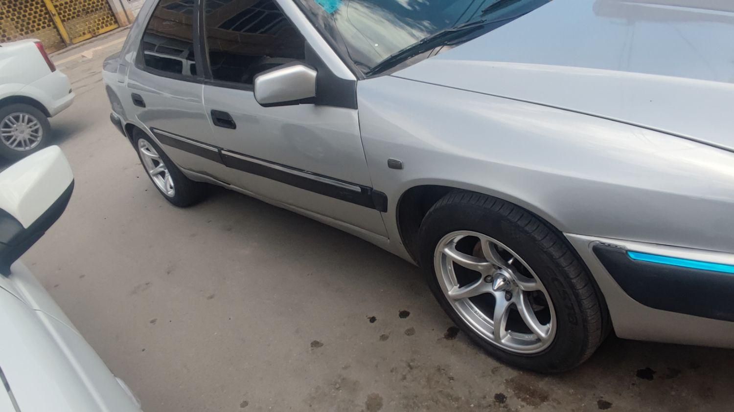 سیتروئن زانتیا X - 2005
