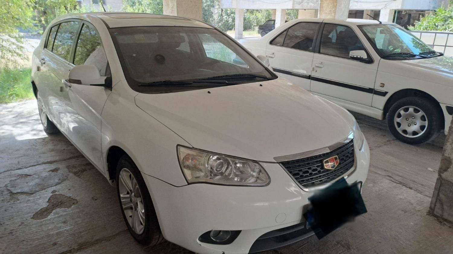 جیلی امگرند Rv 7 دنده‌ ای - 2013