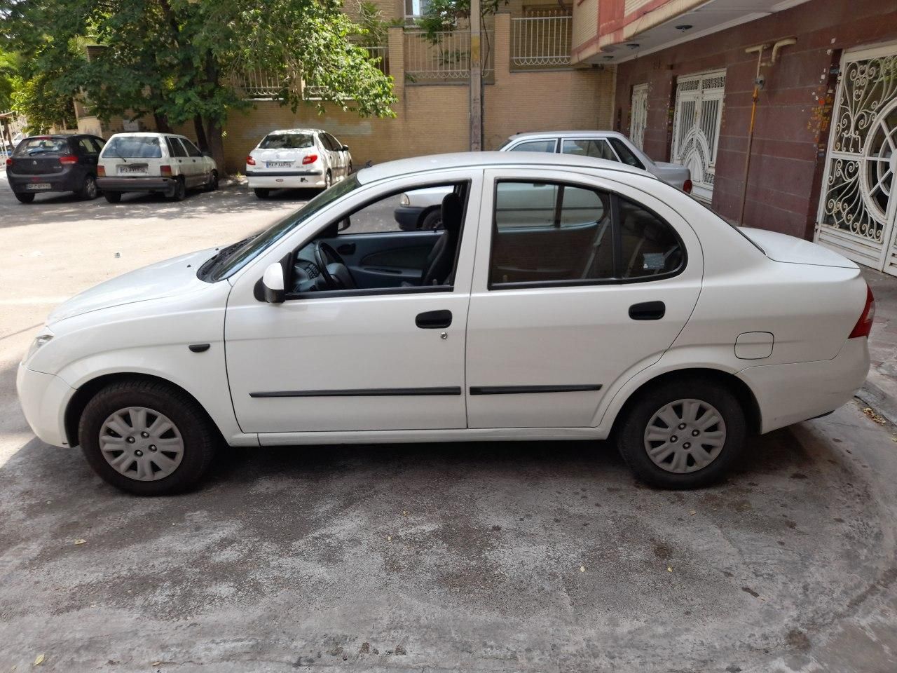 تیبا صندوق دار SX - 1400