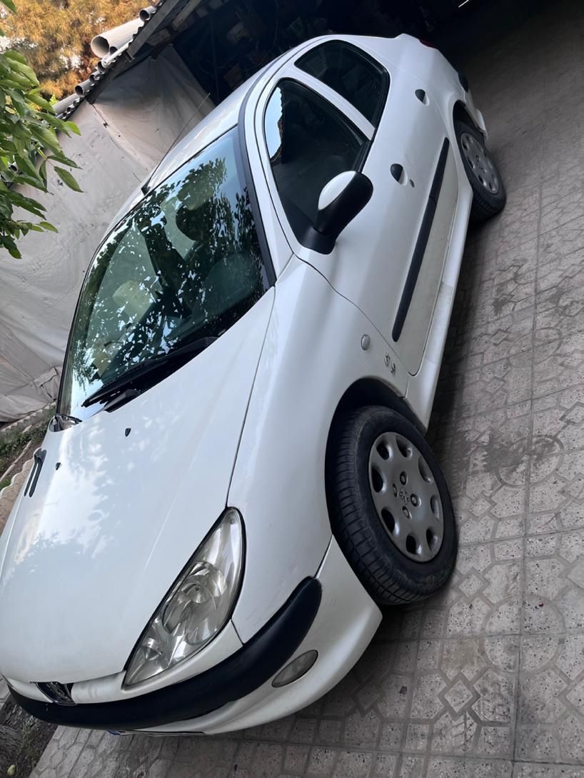 خودرو پژو، ۲۰۶ صندوق دار آگهی ann_18421115