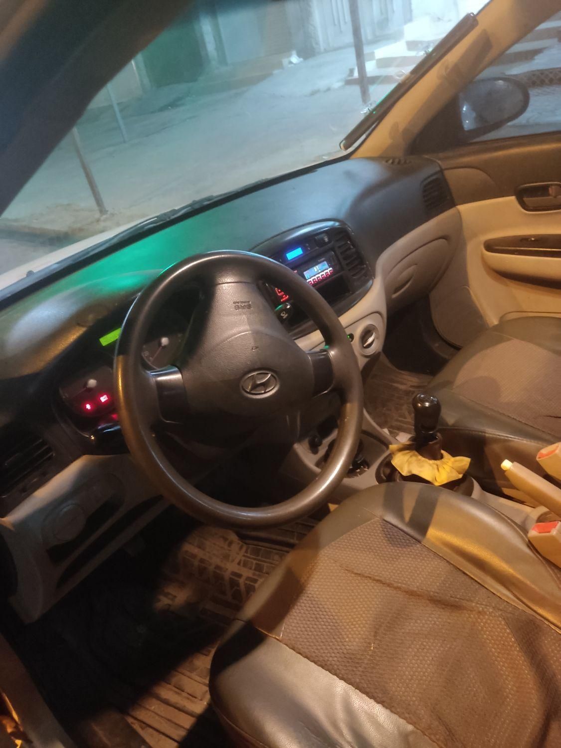هیوندای اکسنت 1.6 لیتر ساده - 2013