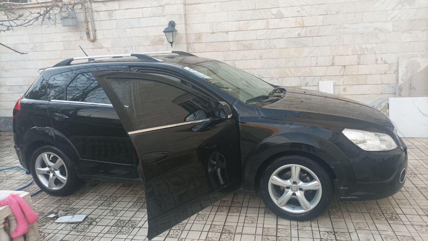 خودرو دانگ فنگ، H30 کراس آگهی ann_18421343