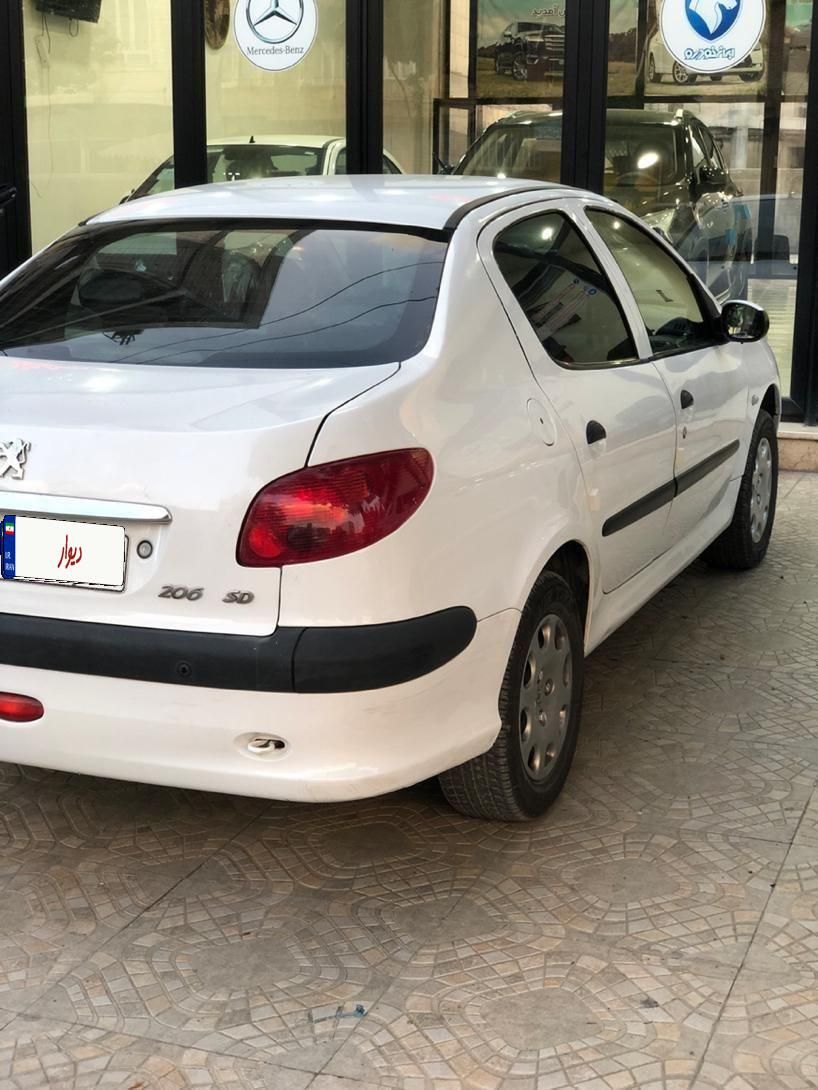 پژو ۲۰۶ صندوق دار v8 - 1393
